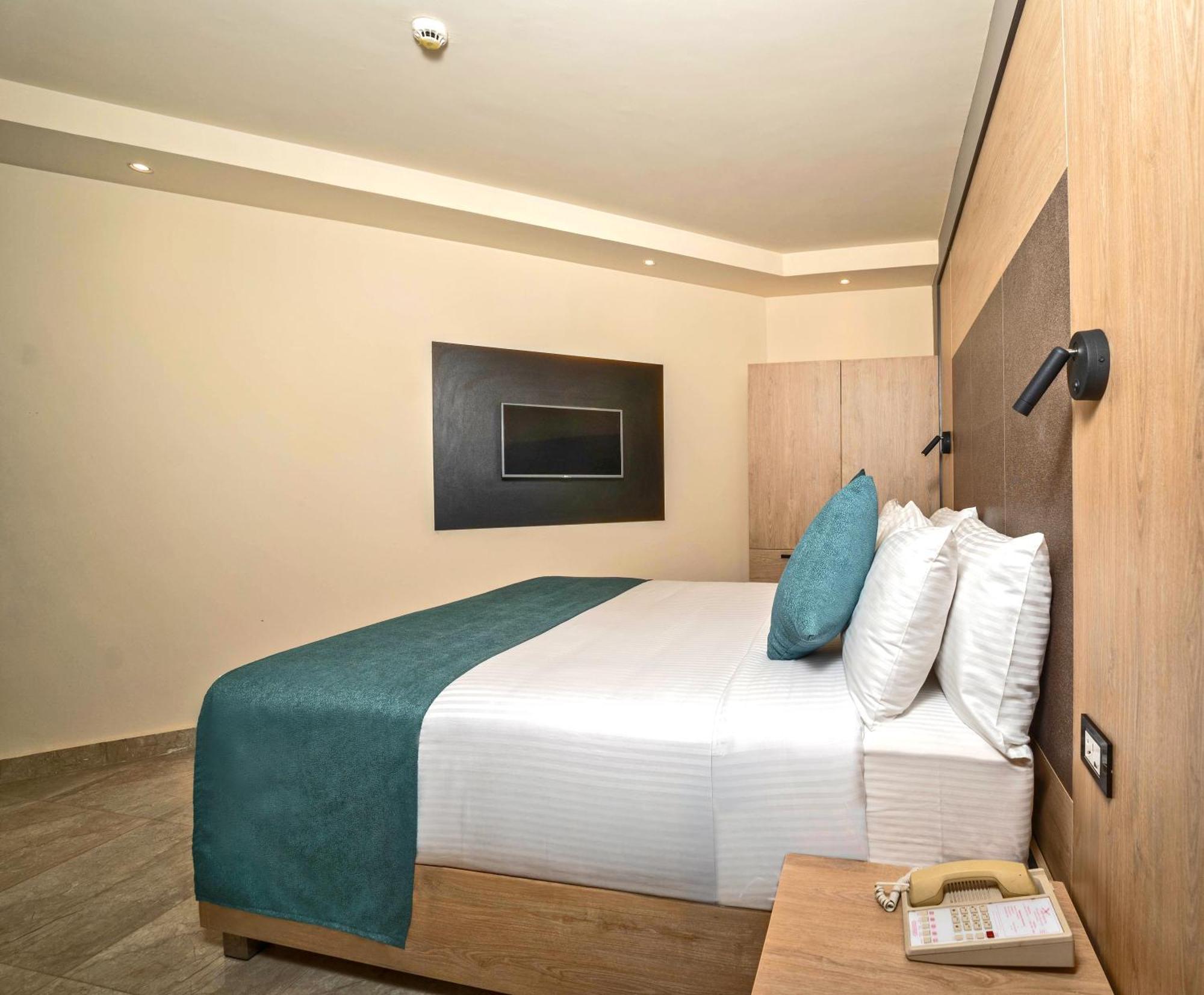 Xperience Kiroseiz Parkland Hotell Sharm el-Sheikh Exteriör bild